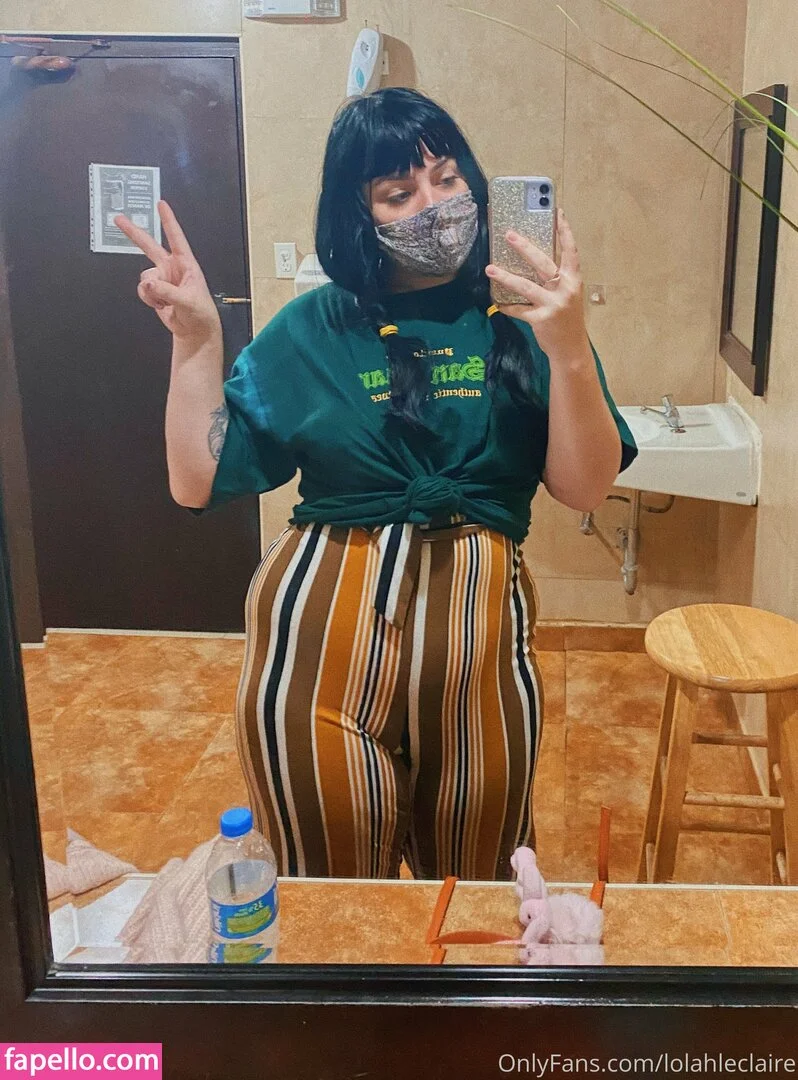 lolahleclaire Onlyfans Photo Gallery 