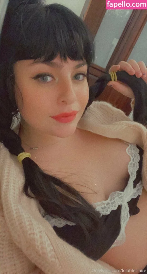 lolahleclaire Onlyfans Photo Gallery 
