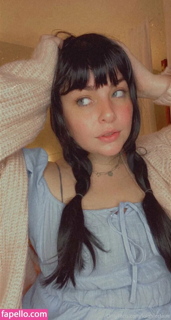 lolahleclaire Onlyfans Photo Gallery 