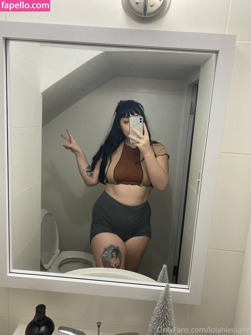 lolahleclaire Onlyfans Photo Gallery 