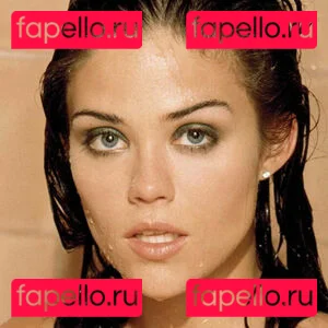 Susan Ward Onlyfans Photo Gallery 