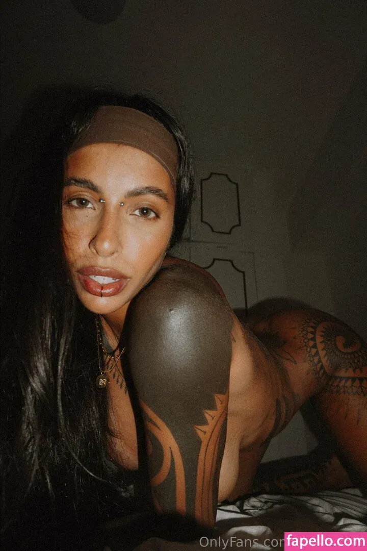 kaligray10 Onlyfans Photo Gallery 