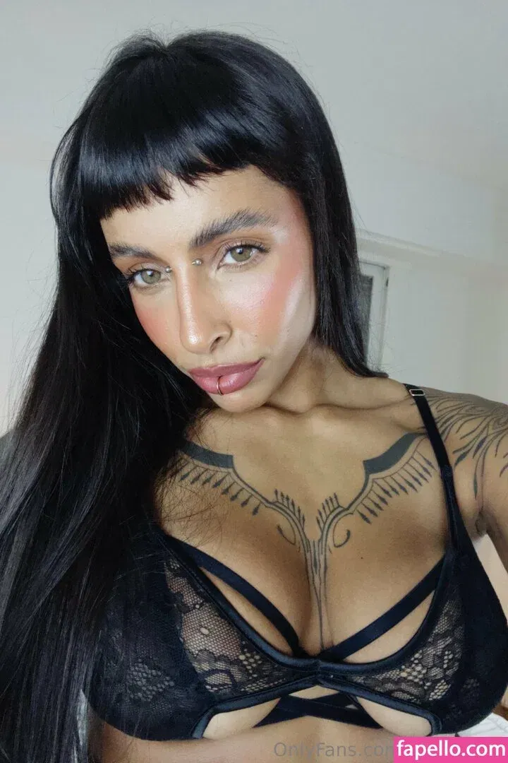 kaligray10 Onlyfans Photo Gallery 