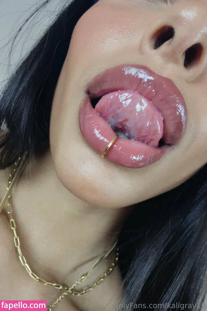 kaligray10 Onlyfans Photo Gallery 