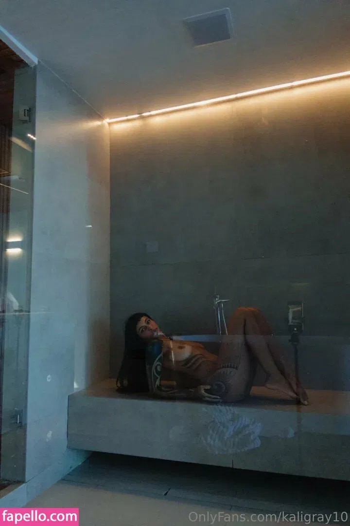 kaligray10 Onlyfans Photo Gallery 