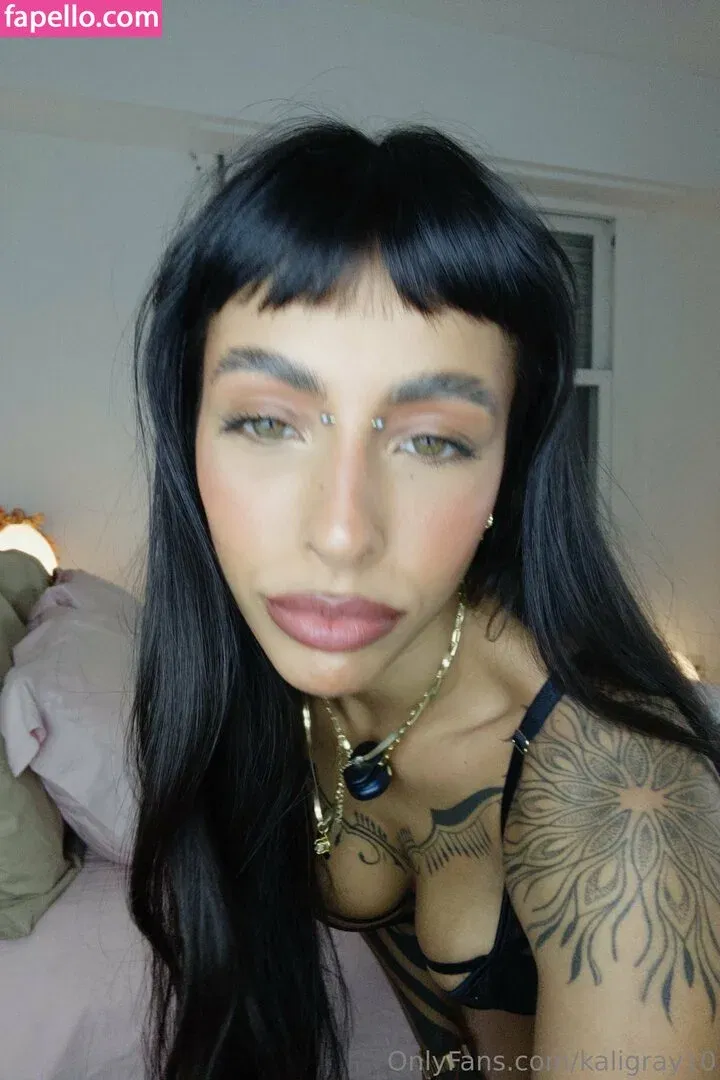 kaligray10 Onlyfans Photo Gallery 