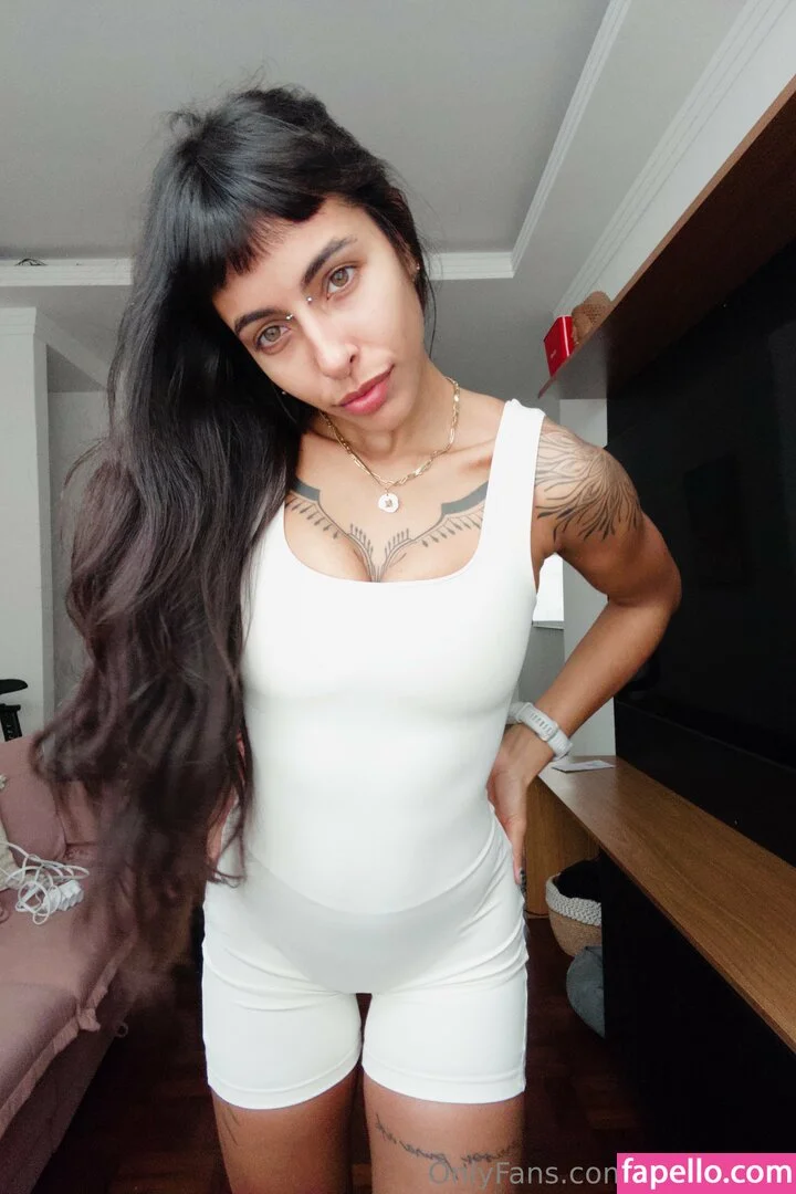 kaligray10 Onlyfans Photo Gallery 