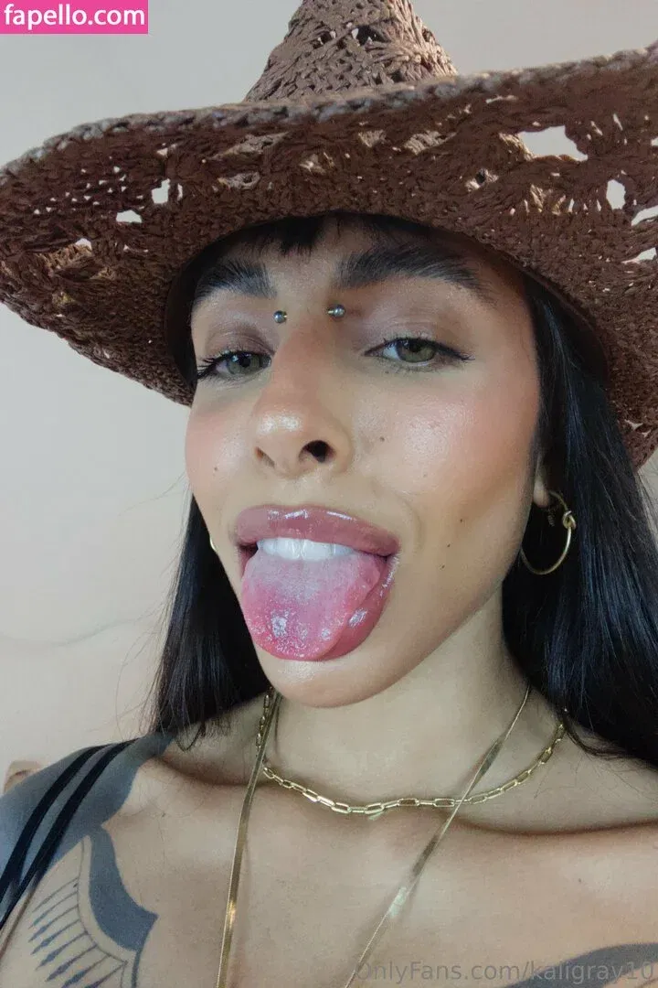 kaligray10 Onlyfans Photo Gallery 