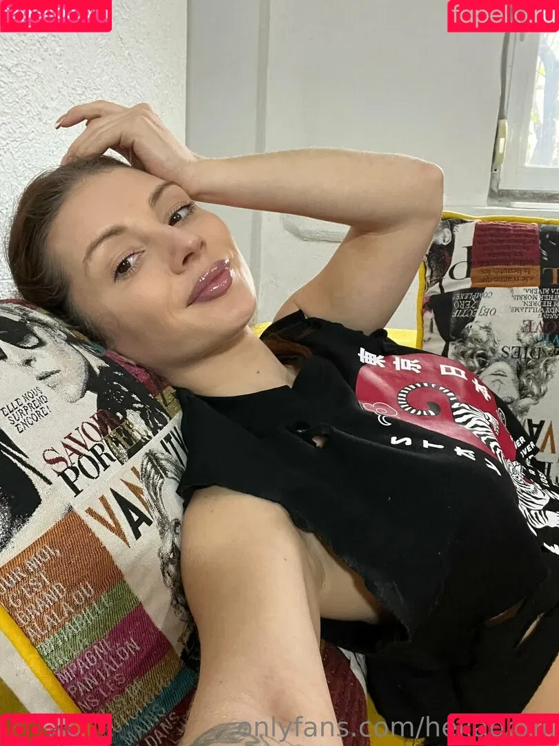 lelyamult Onlyfans Photo Gallery 