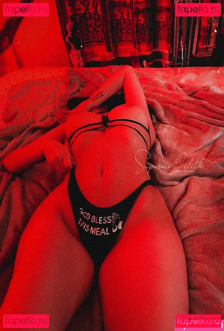 supreme.lilith Onlyfans Photo Gallery 