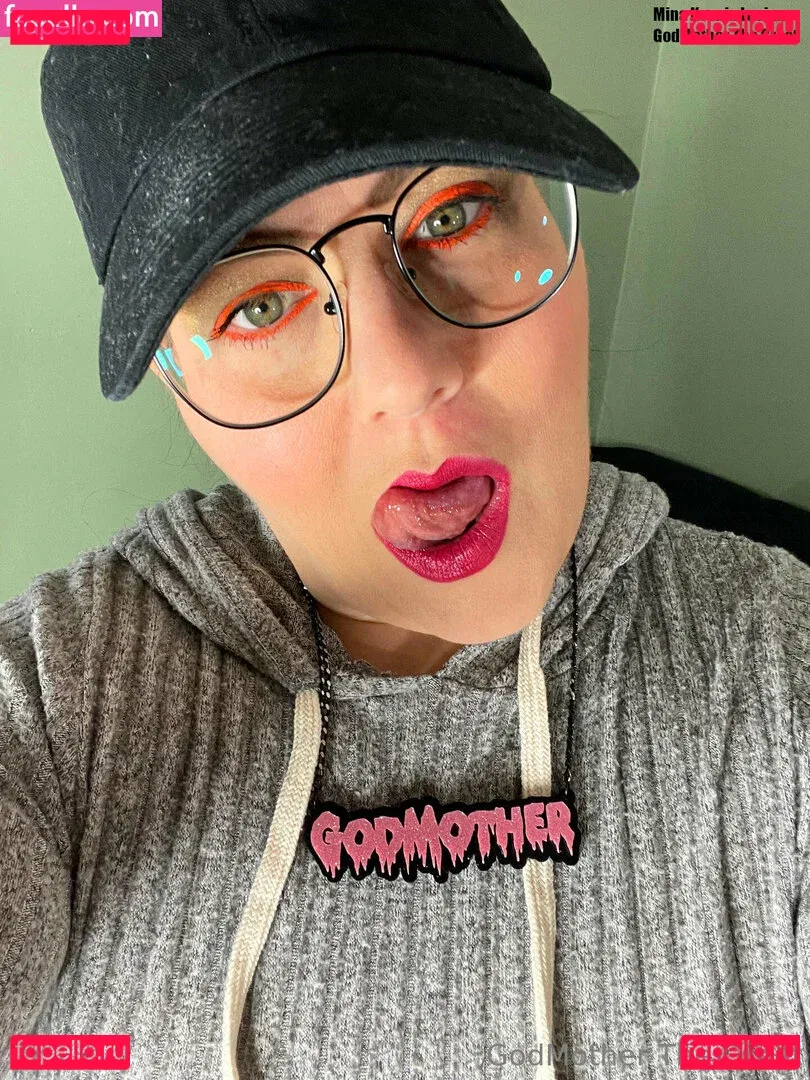 godmotherthegreatfree Onlyfans Photo Gallery 