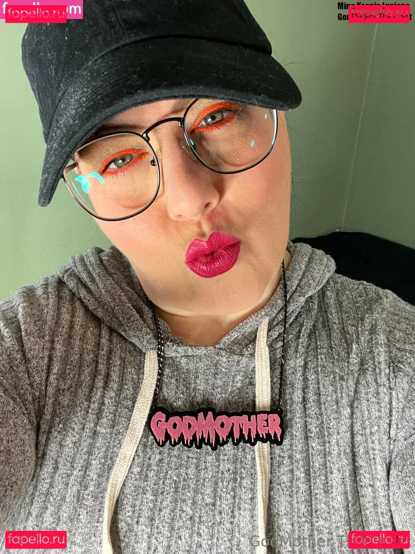 godmotherthegreatfree Onlyfans Photo Gallery 