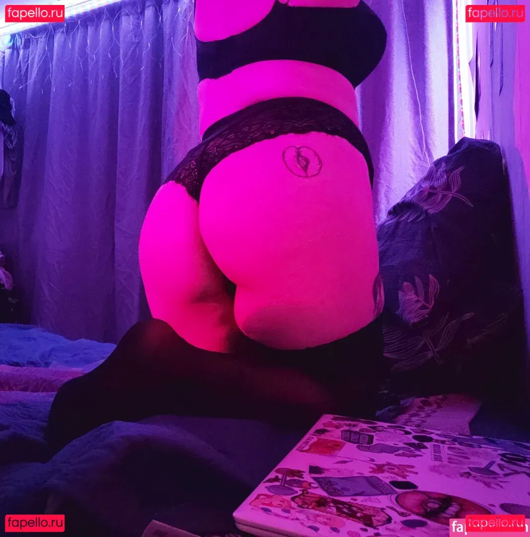 Plum_shiza Onlyfans Photo Gallery 