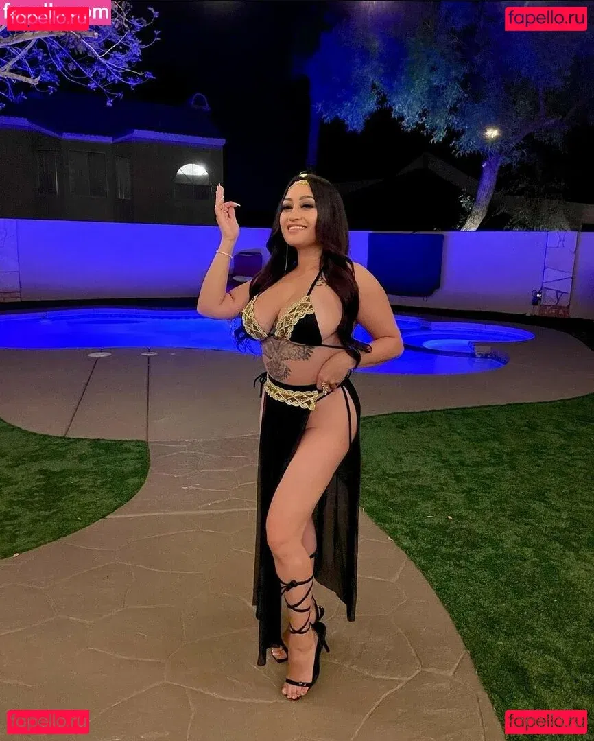 Ayla D'lyla Onlyfans Photo Gallery 