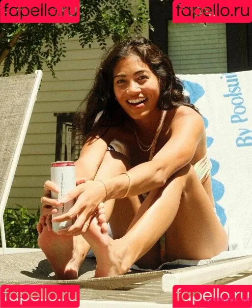 Sophia Cuerquis Onlyfans Photo Gallery 