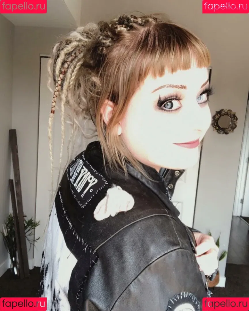 Mother Macabre Onlyfans Photo Gallery 