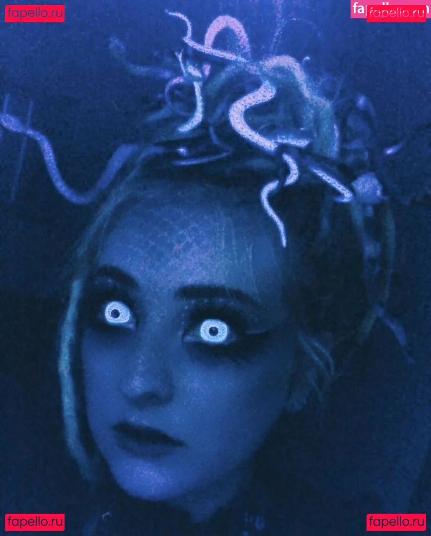 Mother Macabre Onlyfans Photo Gallery 