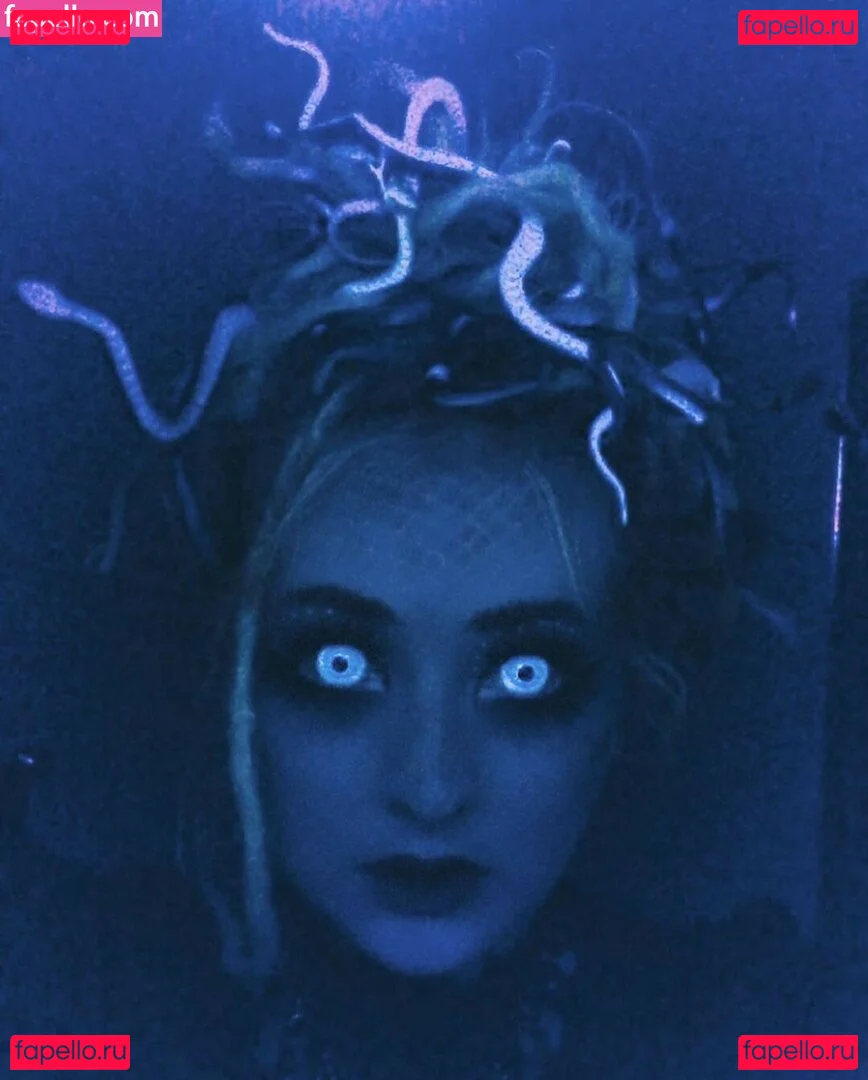 Mother Macabre Onlyfans Photo Gallery 