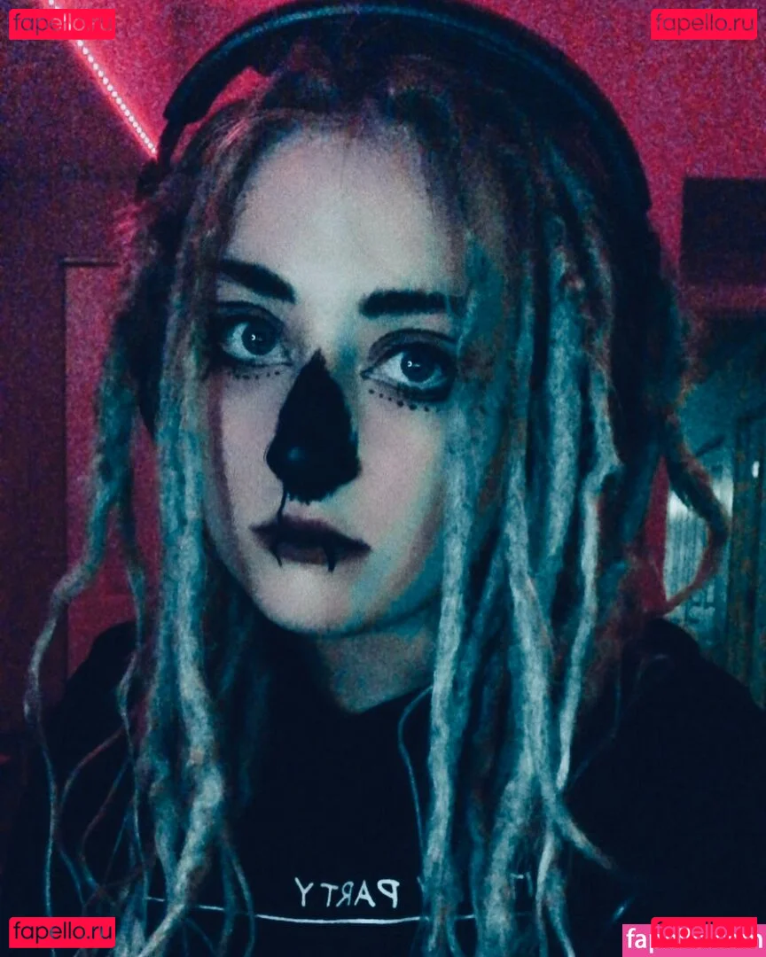 Mother Macabre Onlyfans Photo Gallery 