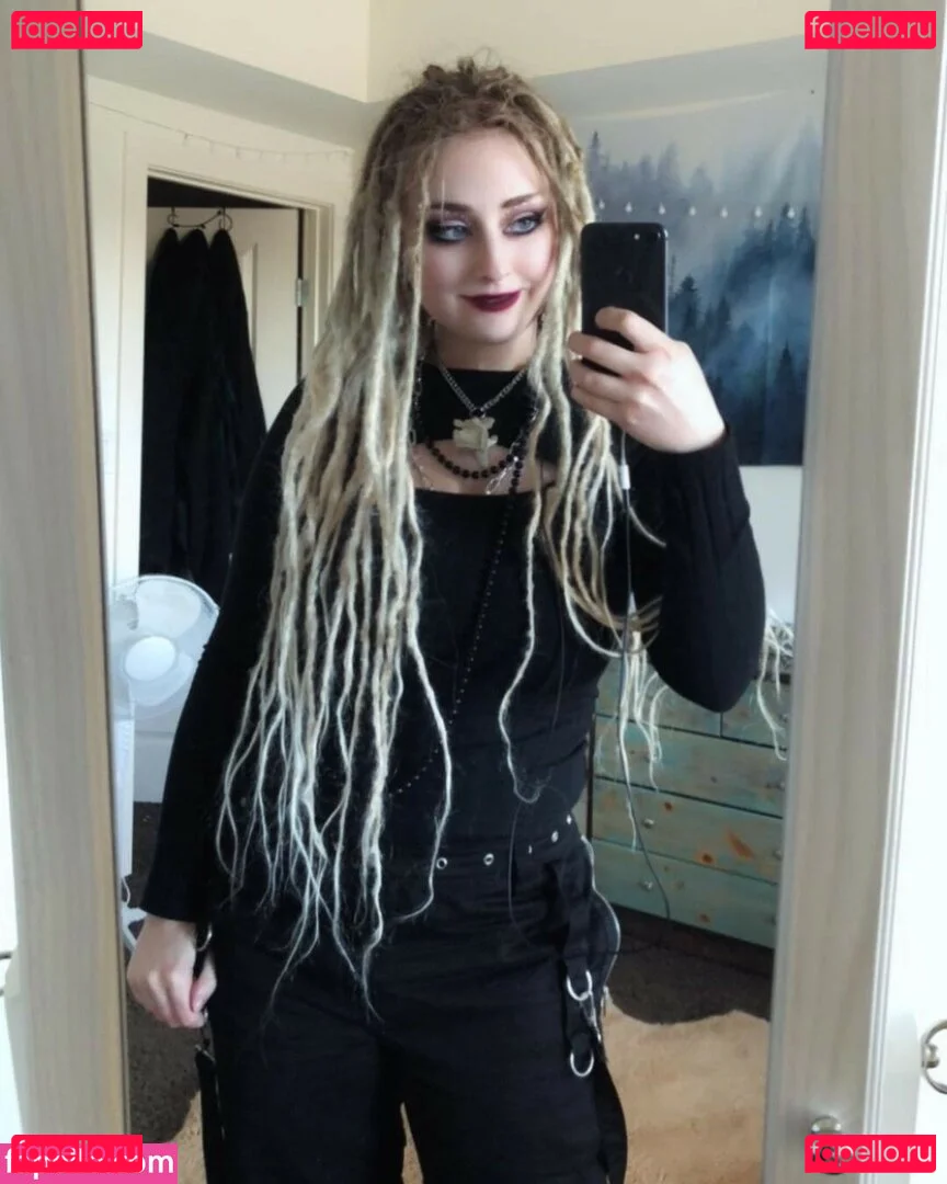 Mother Macabre Onlyfans Photo Gallery 