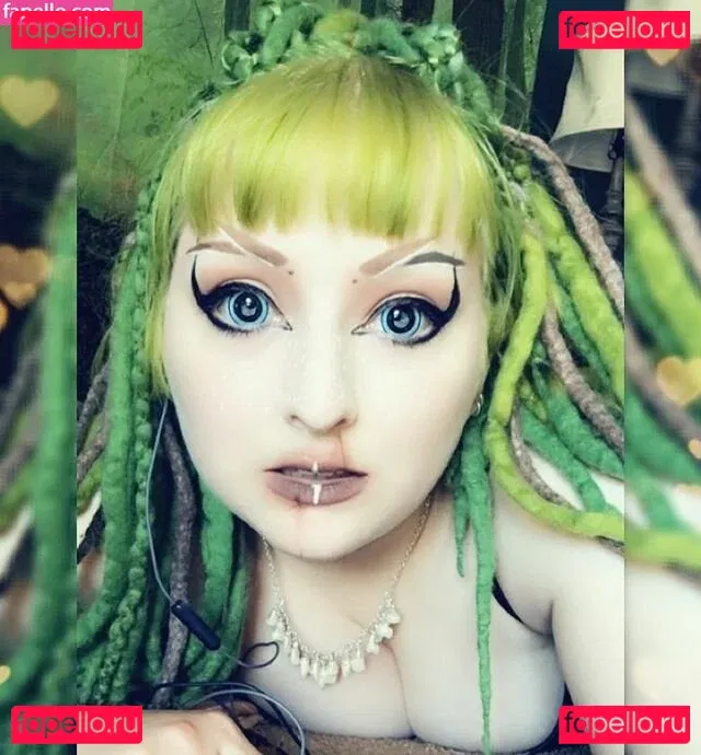 Mother Macabre Onlyfans Photo Gallery 