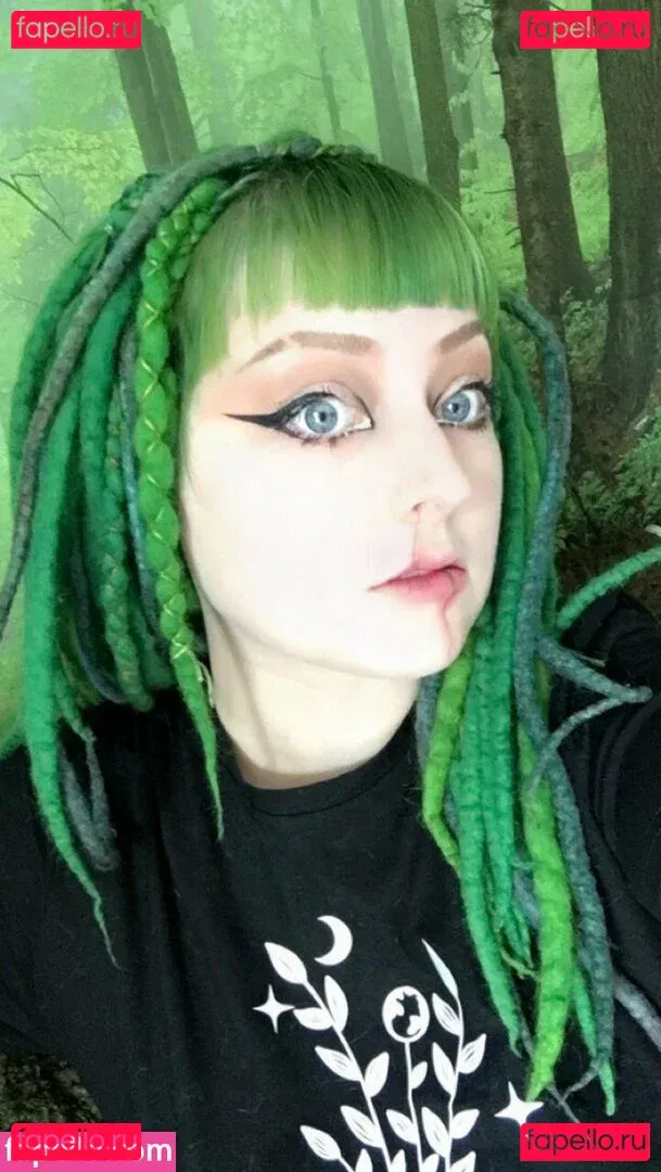 Mother Macabre Onlyfans Photo Gallery 