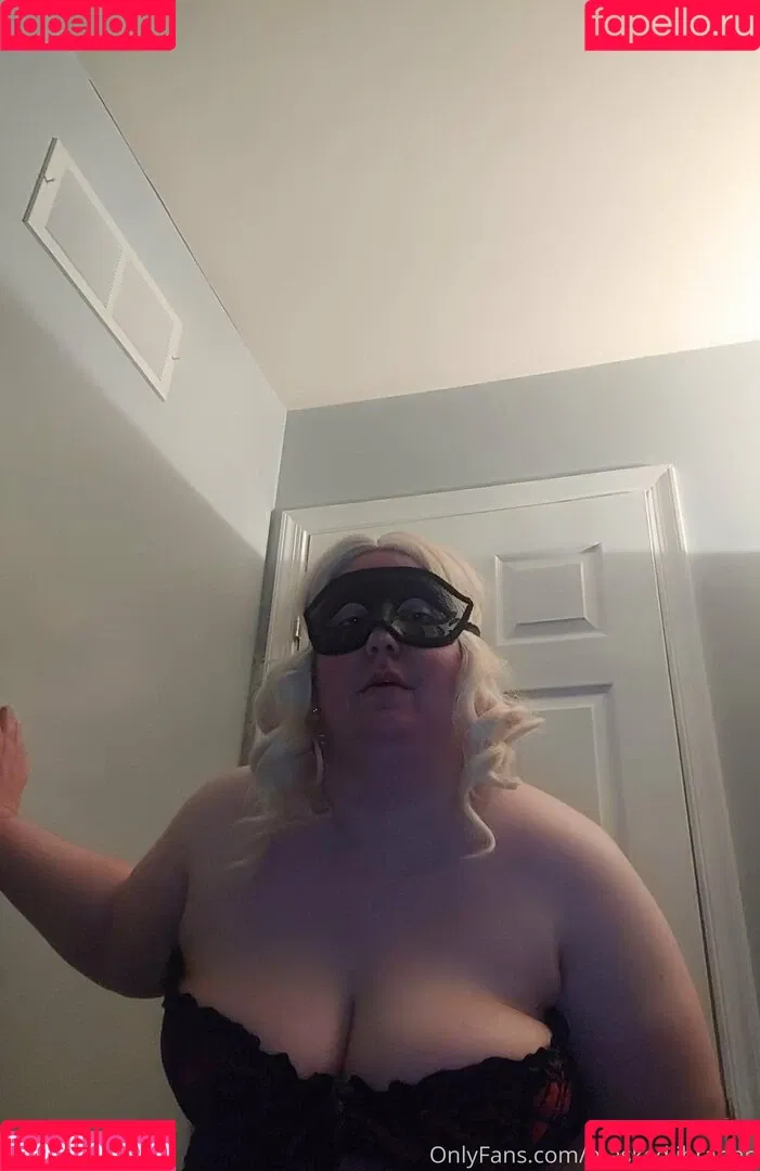 maskedlibrarian Onlyfans Photo Gallery 