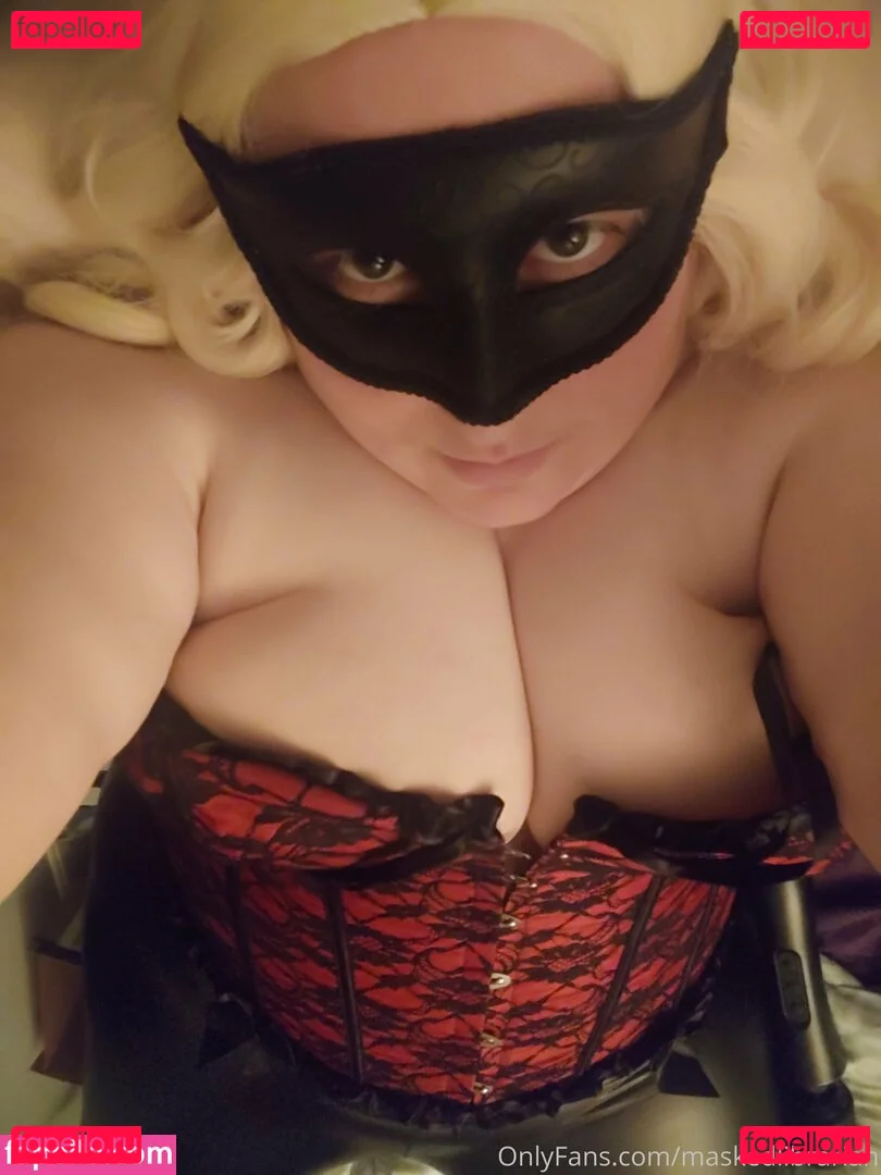 maskedlibrarian Onlyfans Photo Gallery 