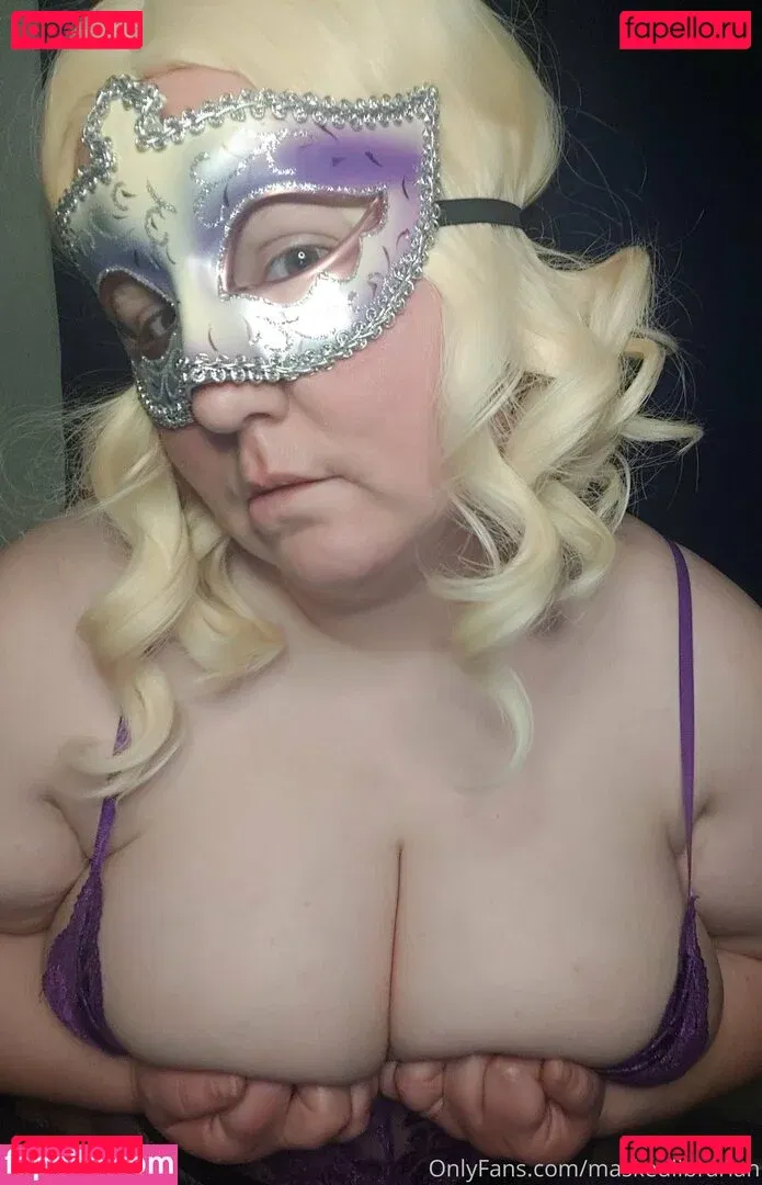 maskedlibrarian Onlyfans Photo Gallery 