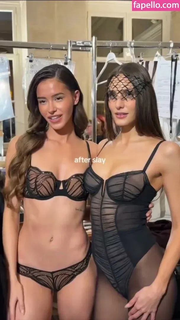 Lea Elui Onlyfans Photo Gallery 