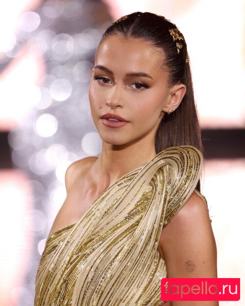 Lea Elui Onlyfans Photo Gallery 