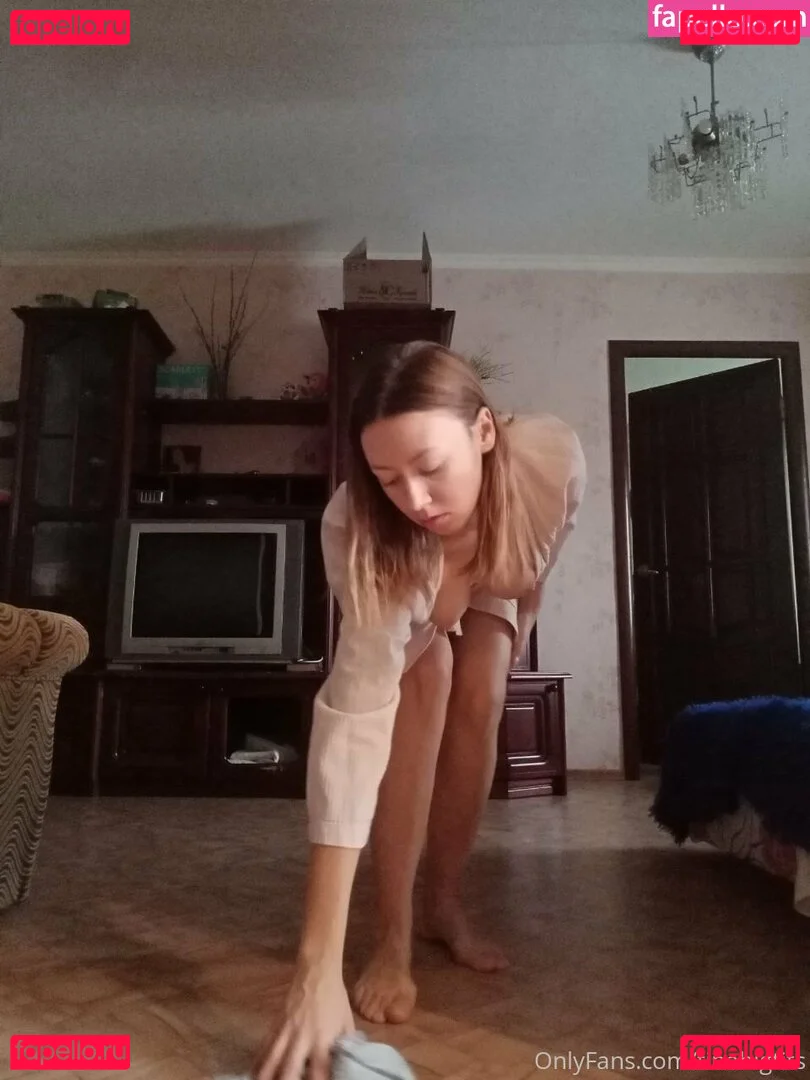 tinastepmom Onlyfans Photo Gallery 