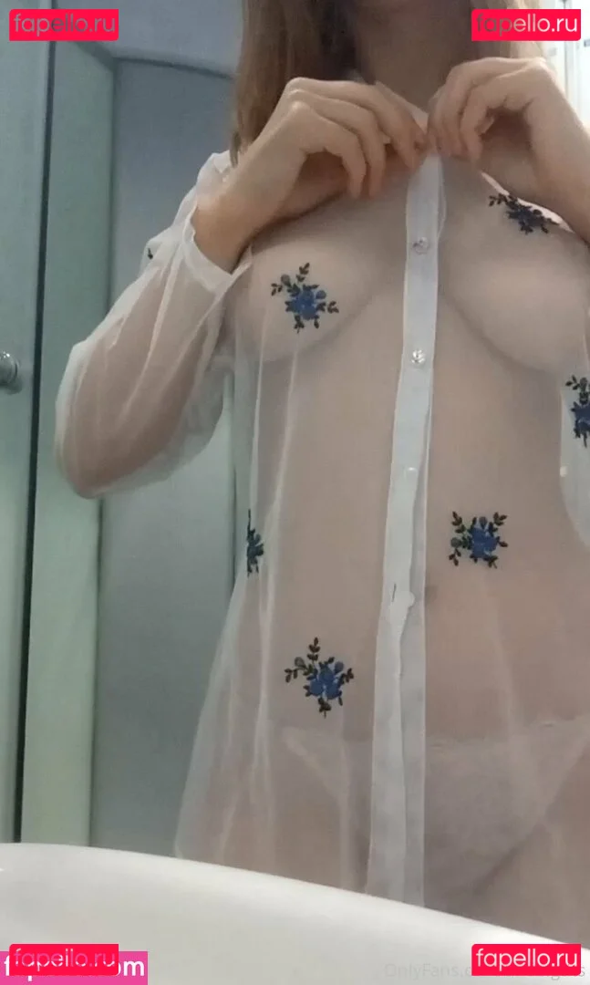 tinastepmom Onlyfans Photo Gallery 