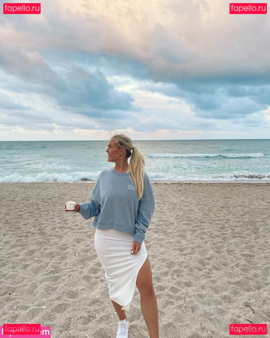 ellaredmond Onlyfans Photo Gallery 