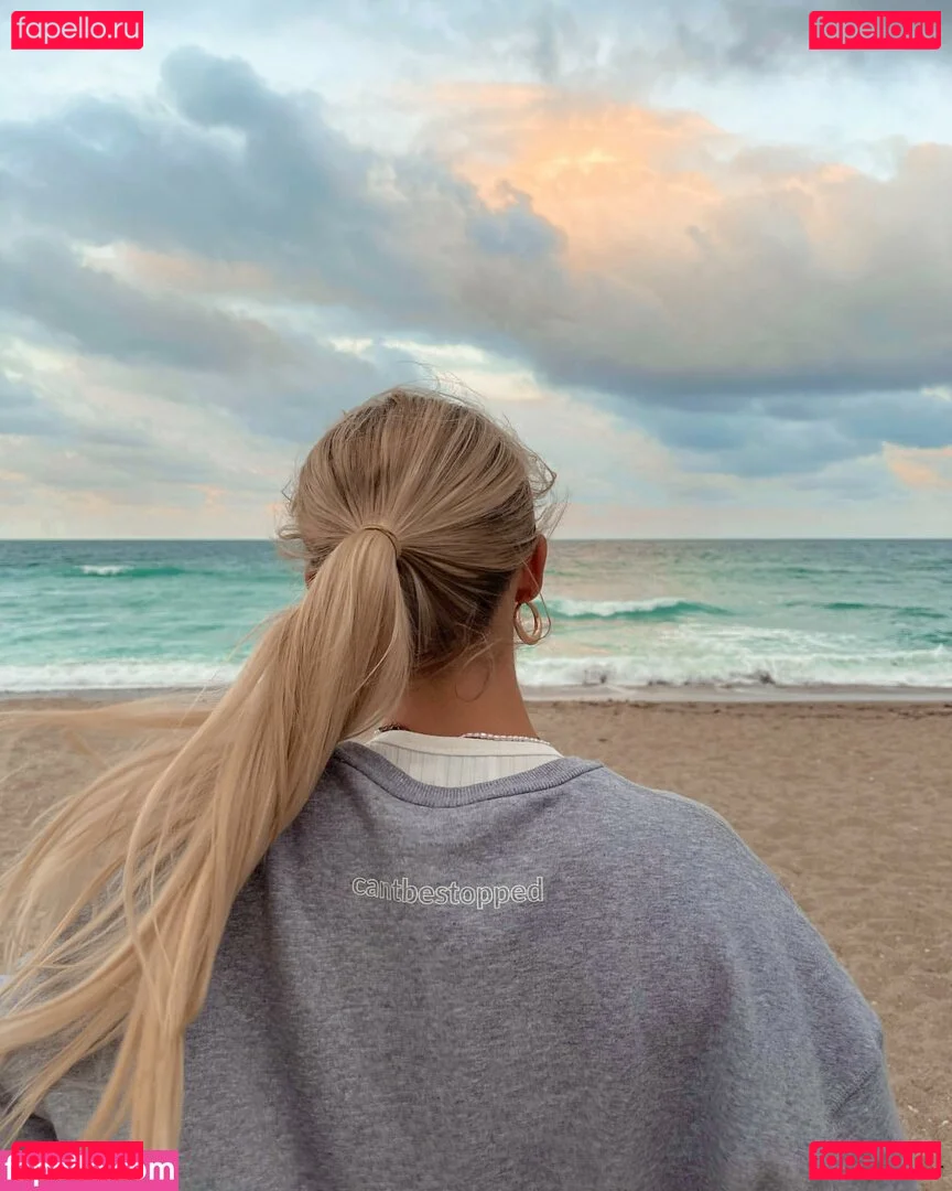 ellaredmond Onlyfans Photo Gallery 