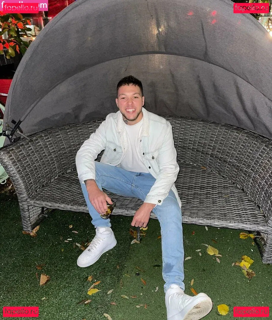 ellaredmond Onlyfans Photo Gallery 