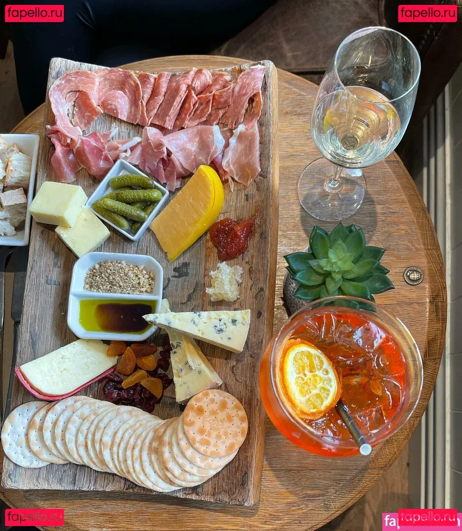 ellaredmond Onlyfans Photo Gallery 