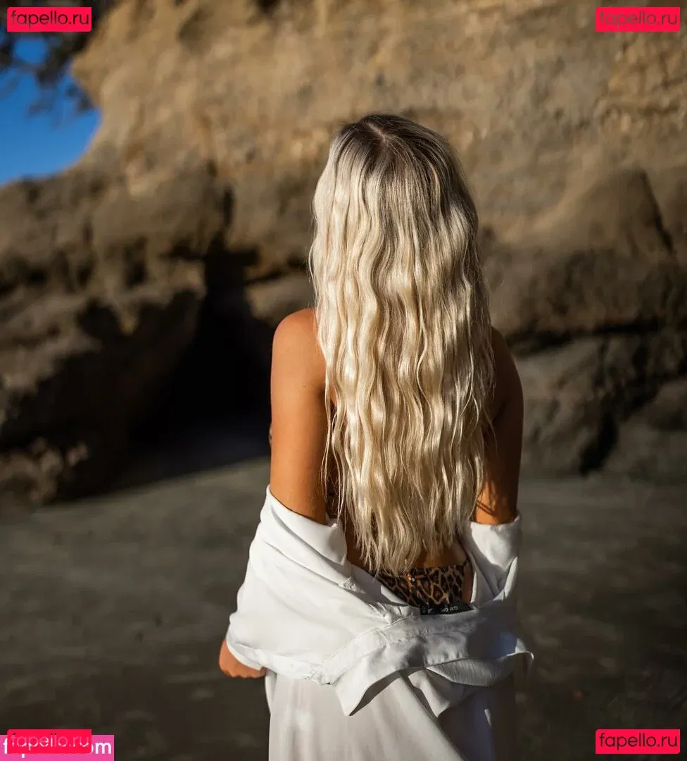 ellaredmond Onlyfans Photo Gallery 