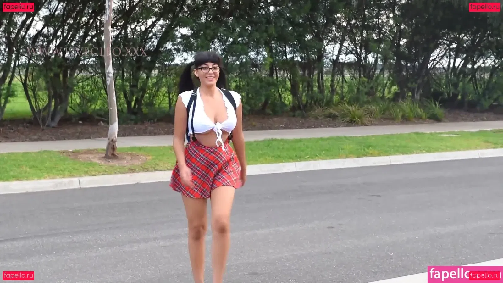 LiveCleo Onlyfans Photo Gallery 