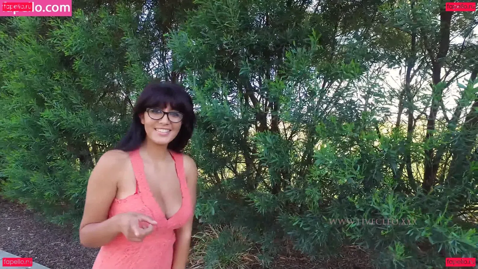 LiveCleo Onlyfans Photo Gallery 