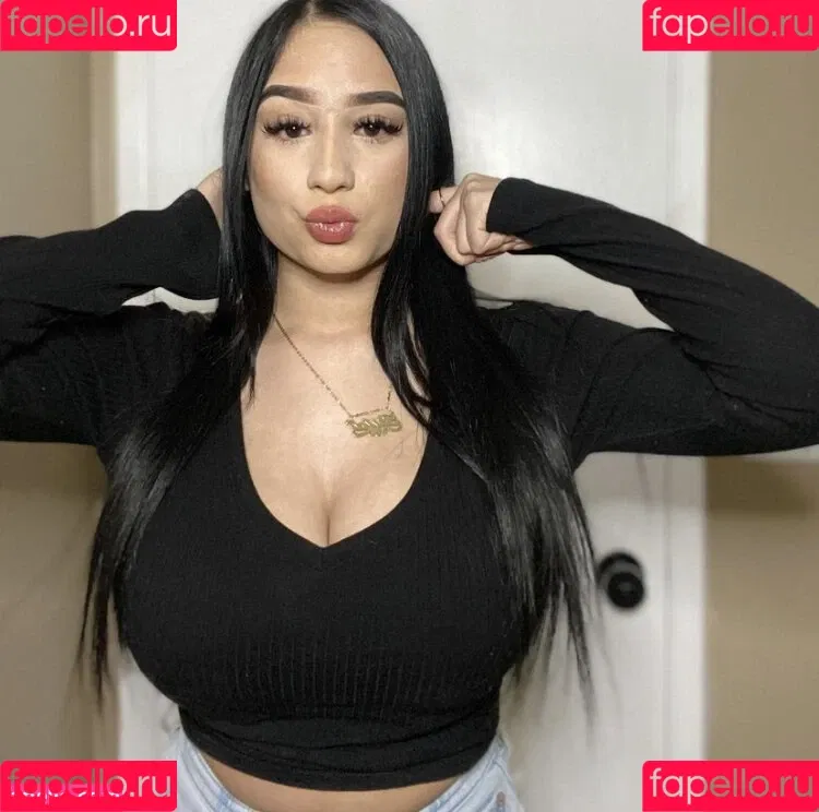 bitamartinezz Onlyfans Photo Gallery 