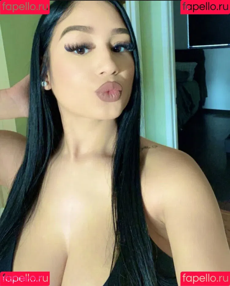 bitamartinezz Onlyfans Photo Gallery 