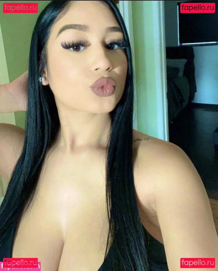 bitamartinezz Onlyfans Photo Gallery 