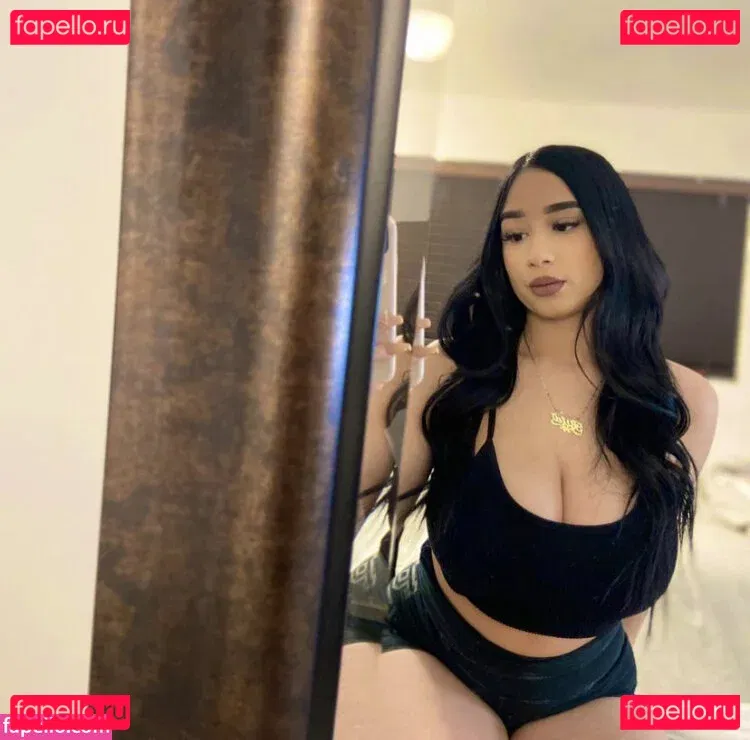 bitamartinezz Onlyfans Photo Gallery 