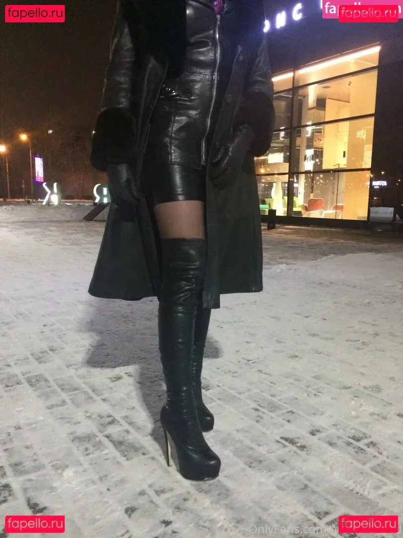 julisunrise_official Onlyfans Photo Gallery 