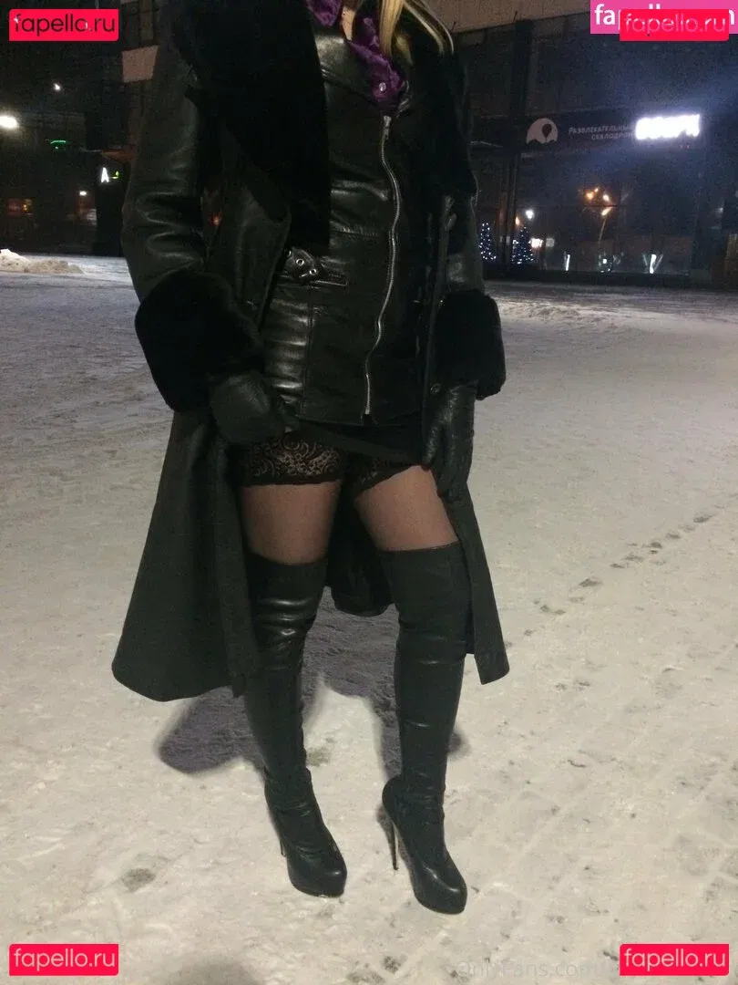 julisunrise_official Onlyfans Photo Gallery 