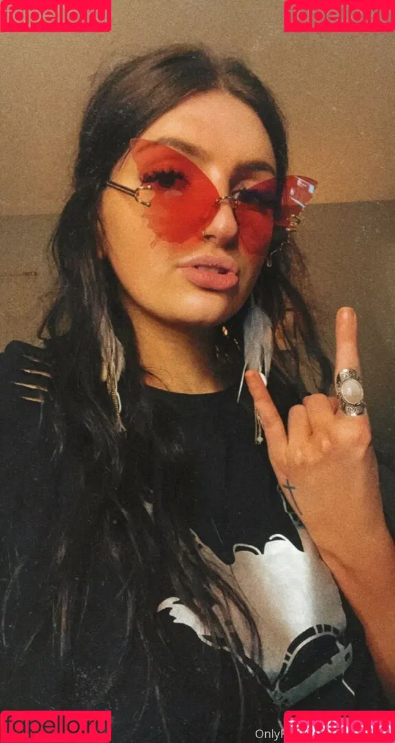 rockinrach Onlyfans Photo Gallery 