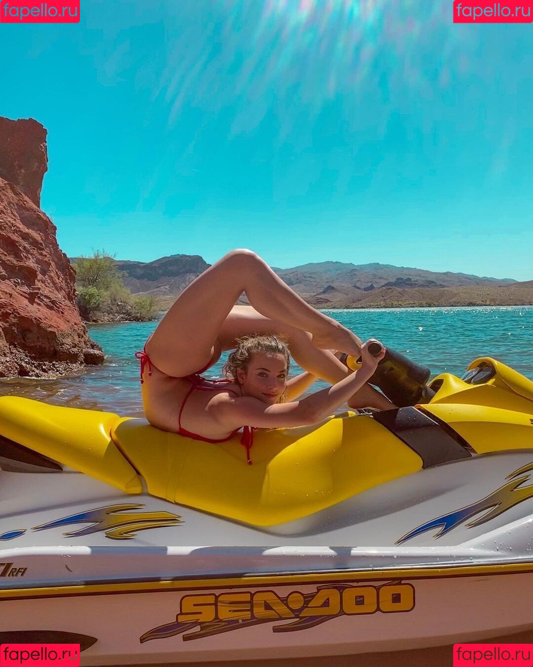 Sofie Dossi Onlyfans Photo Gallery 