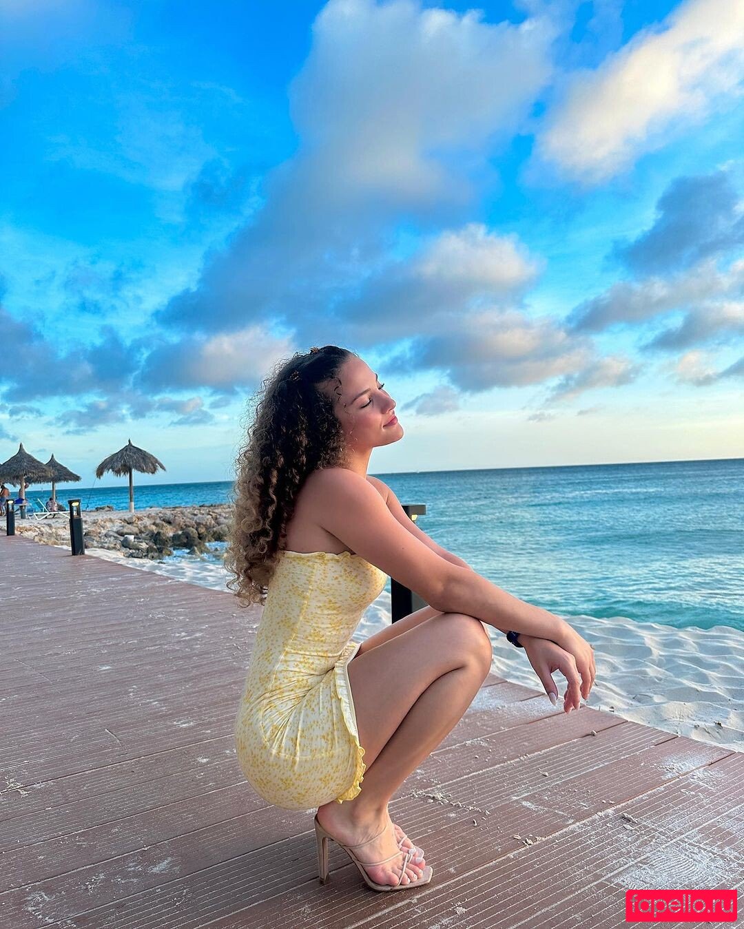Sofie Dossi Nude Onlyfans Photo 299