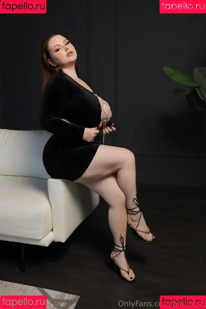 alenaost Onlyfans Photo Gallery 